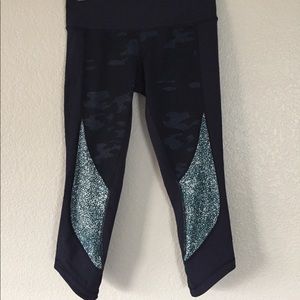 Lululemon Wunder Under Crop Lotus Camo Oil Slick 4